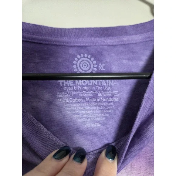The Mountain Purple Tie Dye Wolf Pack Graphic T-Shirt XL Vintage Style - Picture 2 of 7
